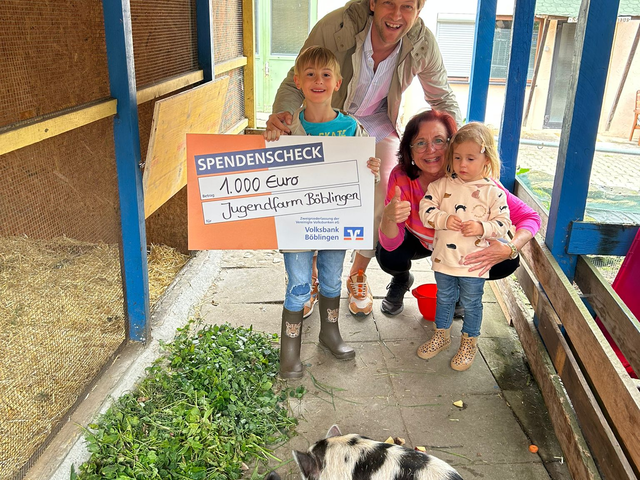 Spende für Glücksschweine der Jugendfarm Böblingen e.V.